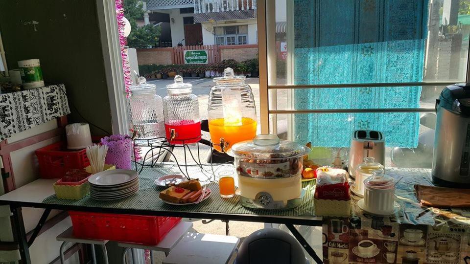 Ann Guest House Chiang Rai Quarto foto